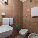 Otel D'azeglio 2*