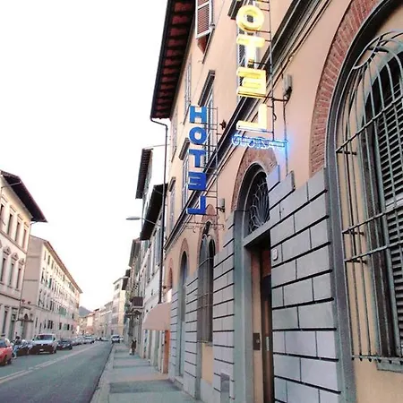 Hotel D'azeglio Florenz