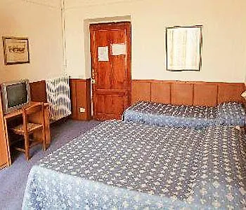 Hotell D'azeglio 2*