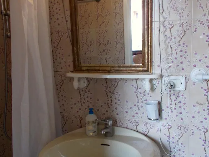 D'azeglio Hotel 2*